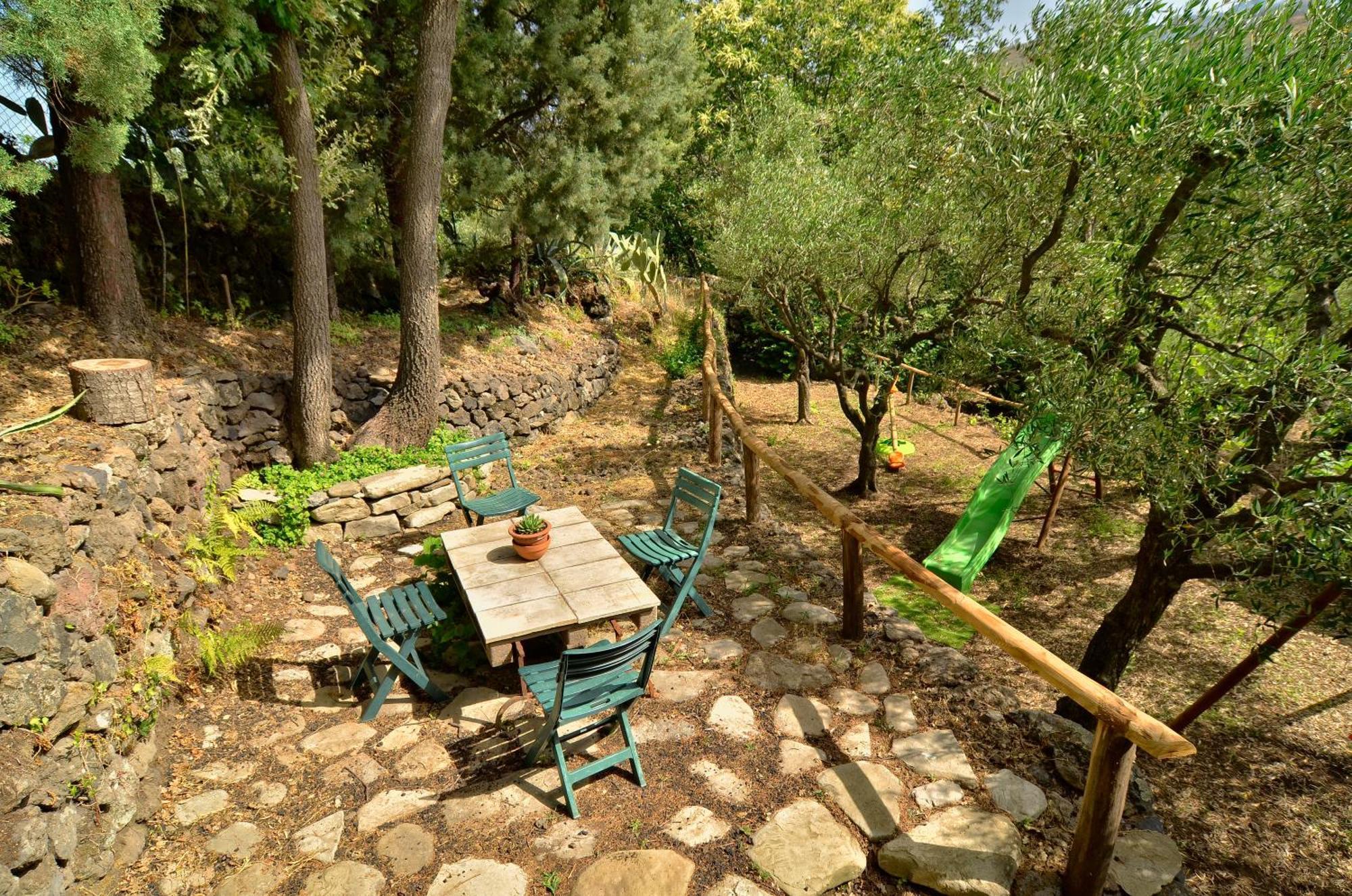 פיידימונטה אטנאו Agriturismo Etna-Mare חדר תמונה